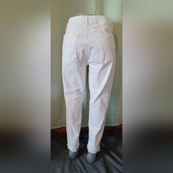 🍒 LOFT White Straight Leg Jeans Classic Style - Picture 3 of 9
